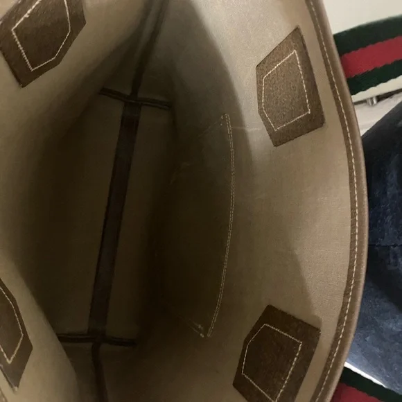 EUC Extremely Rare Vintage Large GUCCI GG Monogram Tote With Red & Green Straps